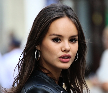 Уличный портрет / ***