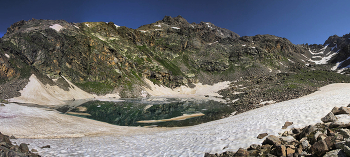 Верхнее озеро Куршо / Кавказ, Джалпакол
