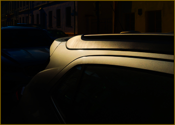 Автомагия / На улочке Троицкого предместья. Минск.