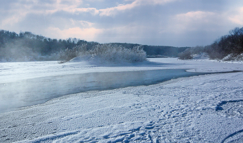 Утро морозное. / ***