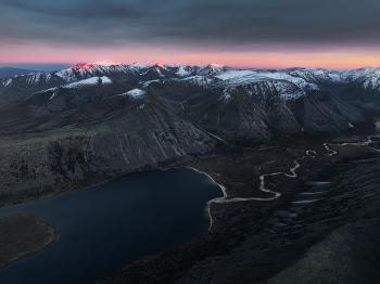 Перед сном / Озеро Юг. Хребет Оханджа. Горная система Черского. Колыма. Магаданская область. 11 сентября 2025