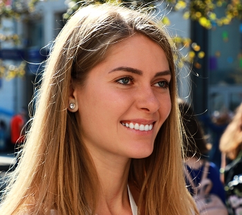 Настроение / Спонтанный уличный портрет