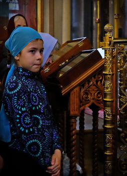 Дети в церкви. / Божественная Литургия.