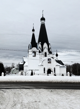 Старообрядческая церковь в селе Новохаритоново (Московская область) / ***