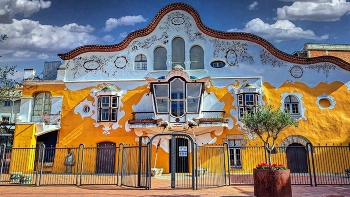 &nbsp; / Sant Joan Despí - can Negre (Arquitecte Jujol) - Baix Llobregat