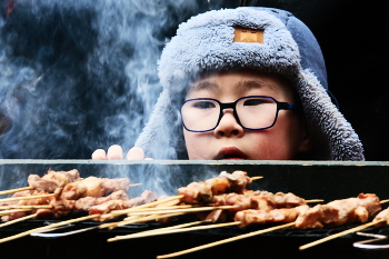 Праздничный аромат притягивает. / Китайский Новый год в Москве.