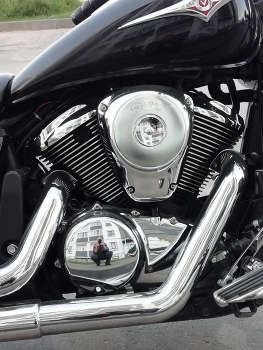 автопортрет ) / человек в отражении