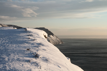 Февраль / ***