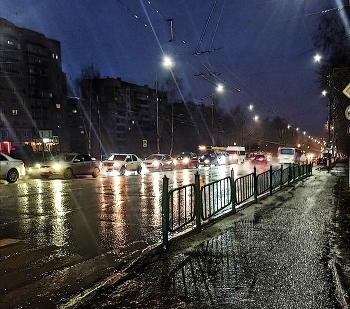 Утро в городе / ***