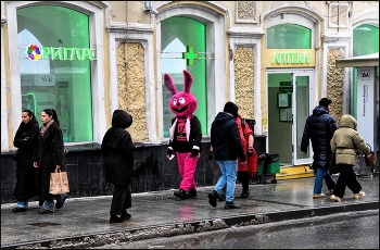 .... Большой реликтовый заяц .... / уличный сюжет