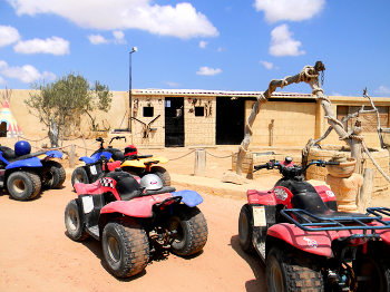 Квадрики после похода по пустыне / Квадрики после похода по пустыне