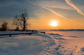 Мартовский закат / Сибирь, закат на Оби