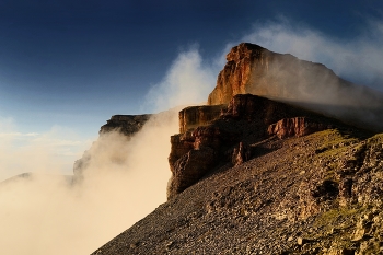 Закат в горах Кавказа / Канжол