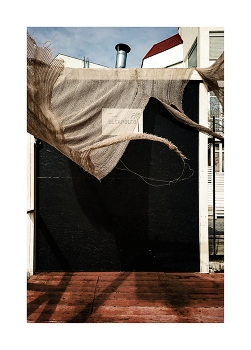 Нечёрный Неквадрат (Немалевич) / ***