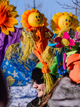 И улыбка без сомнения... / ***