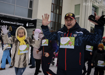 "Забег обещаний" / Рима Акбердиновна Баталова.Российская паралимпийская легкоатлетка; 13-кратная чемпионка Паралимпийских игр в беге на дистанции от 100 до 5000 метров, 18-кратная чемпионка мира, 43-кратная чемпионка Европы. Заслуженный мастер спорта России. Депутат Государственной Думы Федерального Собрания Российской Федерации VIII созыва, член комитета Госдумы по физической культуре и спорту. Член фракции «Единая Россия». На фото справа: Ирек Хайривариевич Сагитов, Вице- Премьер министр Правительства Республики Башкортостан;