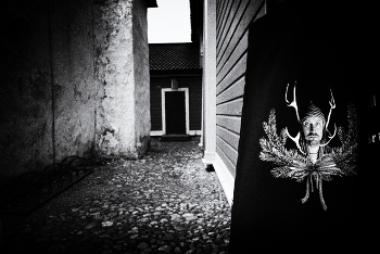 В нашем дворе I / ***