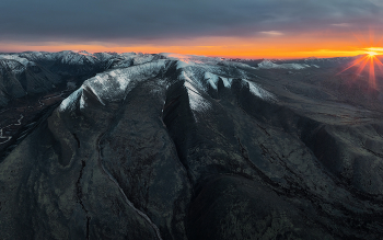 Закатный пыл / Хребет Оханджа. Сусуманский район. Колыма. Магаданская область. 11 сентября 2025