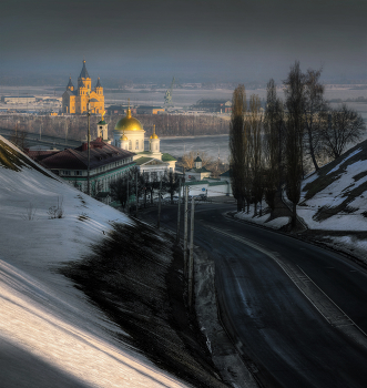 В город приходит весна.. / Нижний Новгород, Похвалинский съезд