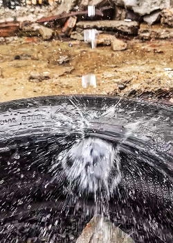 Просто вода / Тает снег