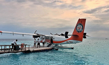 Пассажиры готовятся к полёту / Пассажиры готовятся к полёту