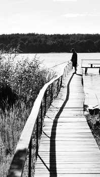 Ловец на конце тени / ***