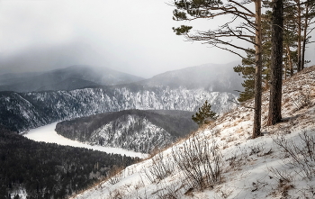 Крутой склон / ***