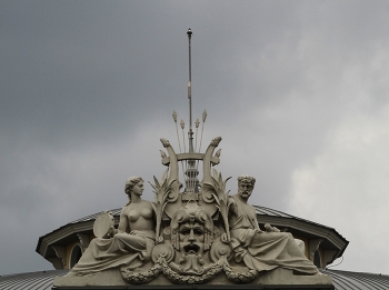 &nbsp; / ...............