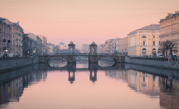 Мост Ломоносова на Фонтанке / апрель 2014

© EGRAPHOTO
egraphoto.com
