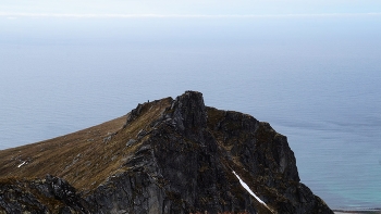 Человек-песчинка / ***