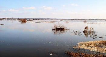Разлив. / Весеннее половодье.