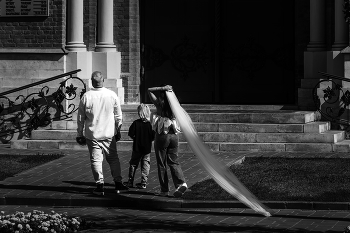 Несвоевременный визит / Церковь Пресвятого Сердца Иисуса. Самара.