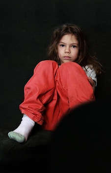 красные штаны / ***