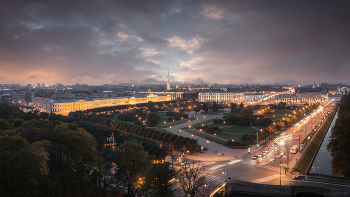 Петербург с крыш - Марсово поле / Октябрь 2014

© EGRAPHOTO
egraphoto.com