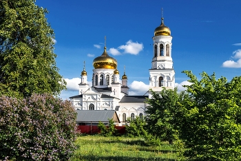 Сельский храм... / Храм Рождества Христова в селе Лебяжье...