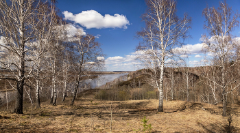 В апреле... / .....