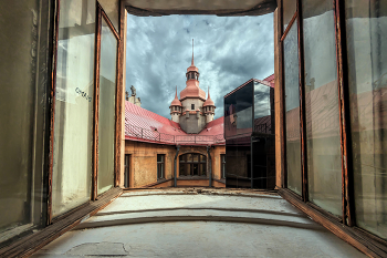 Дом с башнями / Дом Городских учреждений