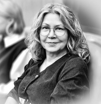 Марина Улыбышева- поэт, журналист, литератор. / Марина Улыбышева — поэт, журналист, литератор. Член Союза писателей и Союза журналистов России..