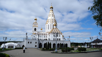 Храм. / Храм-памятник Всех Святых. Минск. Беларусь.