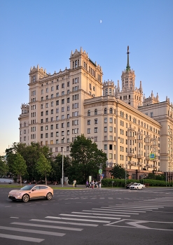 С видом на "котельническую" высотку / Москва