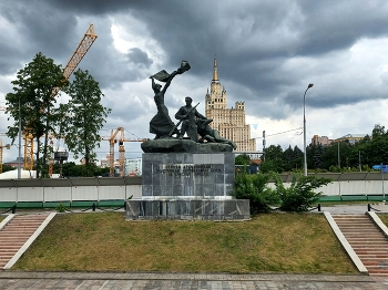 улица Конюшковская / ***