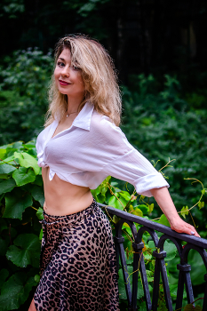Мила / ***