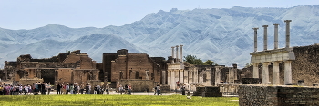 Turisticko photo. Pompeii / ***