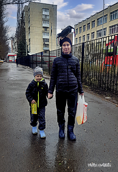 Мы с Тамарой ходим парой. (серия) / Мы с Тамарой — санитарки.