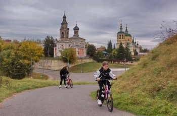 Маршрутами старого города / Сентябрьский сюжет из Серпухова 2026 год.