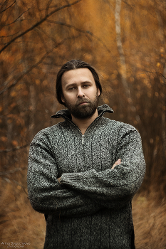 &nbsp; / Ходили мы с мужем за грибами, сняла его на гелиус 44-М7. Давно это было...2014 год.