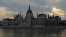 Парламент. / Здание парламента является визитной карточкой Будапешта.