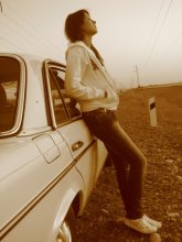 Leave me alone / прохладный воздух, красивые девушки, прикольное авто - где моя камера?!