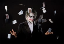 Joker / Первая студийная фотка. Снимала в паре с Сергеем Черным.
Модель Леонид Вартас
Всем огромное спасибо!