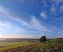 Утро  Нового  дня / Желаю чтоб каждое утро новых дней 2010 года  несло членам Клуба  и вашим близким   светлое,свежее вдохновение, радость от жизни, сфотографированного  нами  и предвкушение  новых фотографических свершений. ( p.s.  спасибо что заглянули)